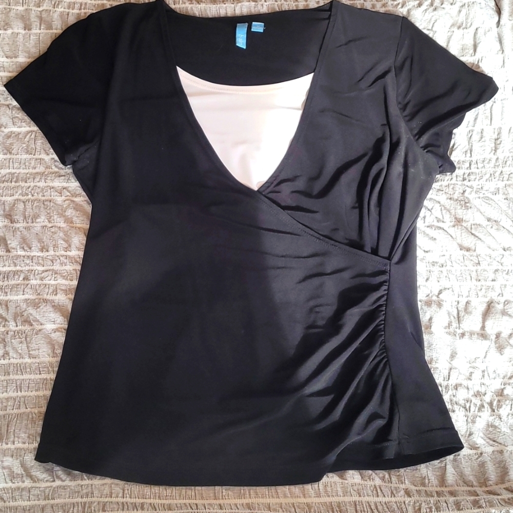 B-Slim slimming blouse w/built in stomach compression